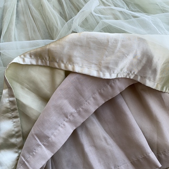 Mebas party gown for little princess used - Picture 7 of 10